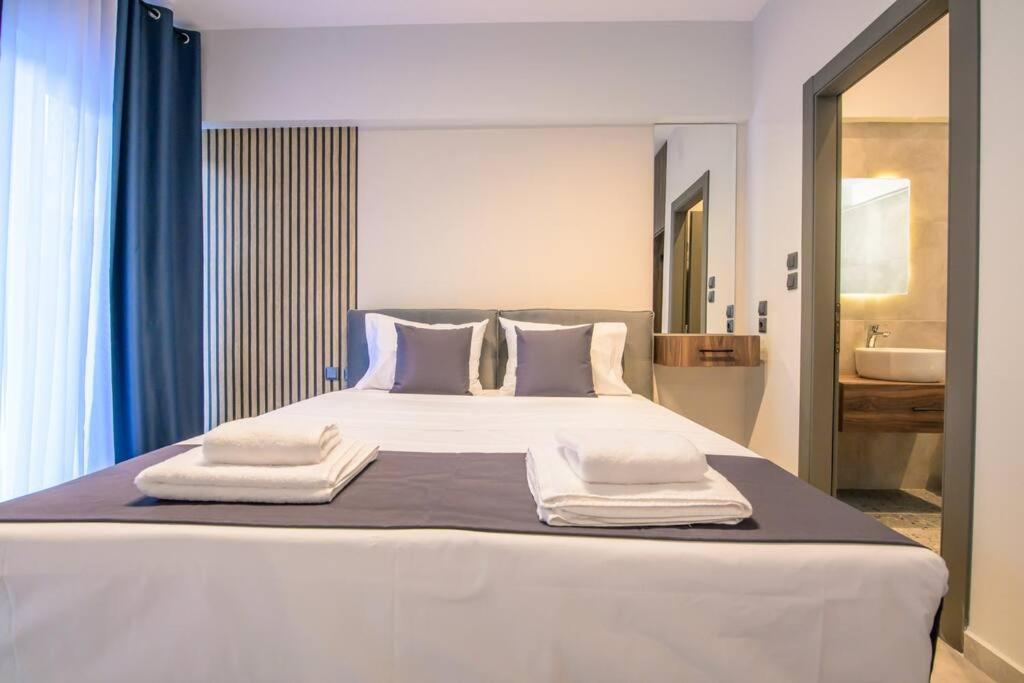 Luxury Central Apartment 4,1 Larissa Exterior photo