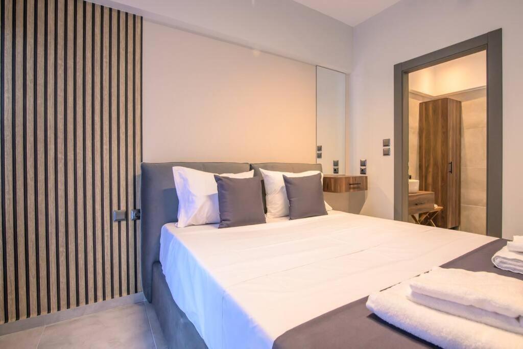 Luxury Central Apartment 4,1 Larissa Exterior photo